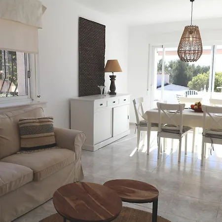 Casita Adelfa Кальпе